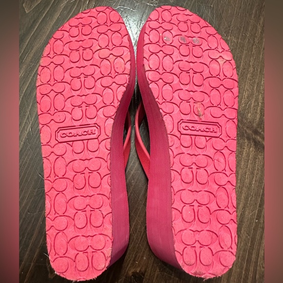 Coach Flip Flops - Picture 4 of 4